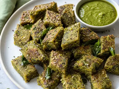 Kothmir Vadi (Steamed Coriander Cake)