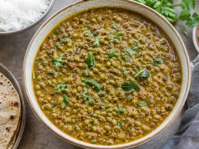 Mag nu Shaak (Whole Green Moong Curry)