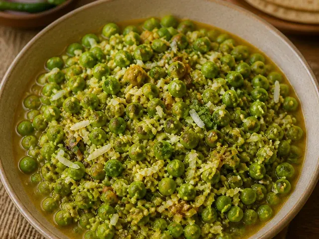 Tuvar Lilva Nu Shaak (Tender Pigeon Pea)